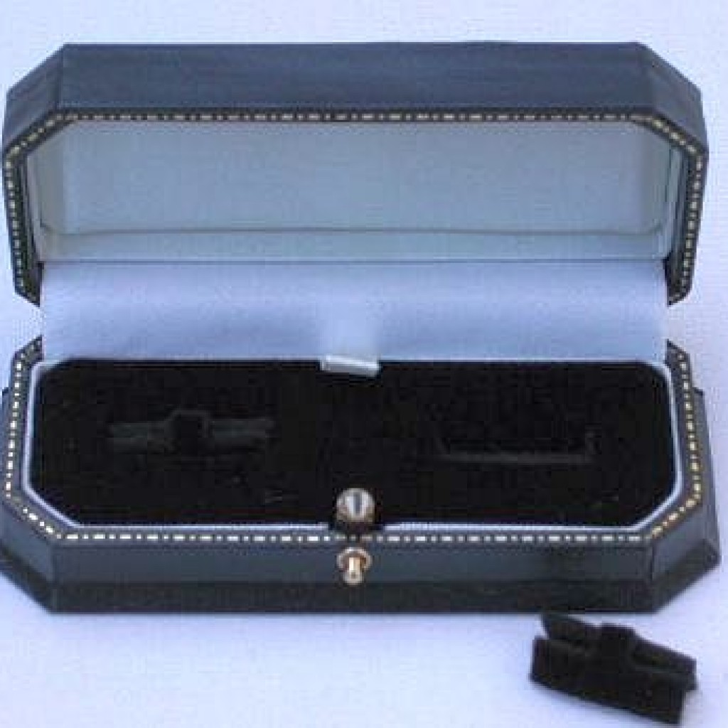 Leatherette Case LEATHERETTE CASES - Page 6 of 20 - Just Brothers & Co.